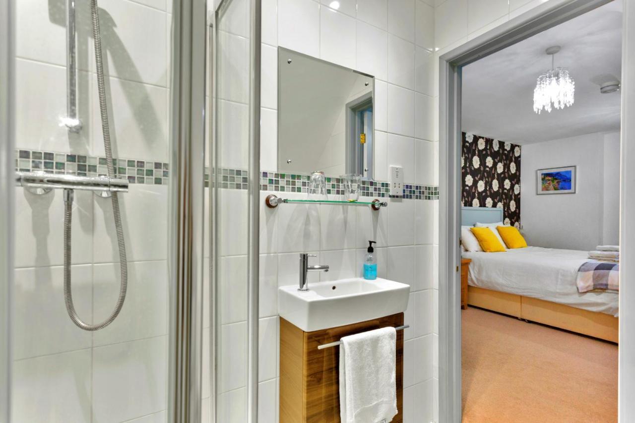 Finest Retreats - Springfields Apartment Кентърбъри Екстериор снимка